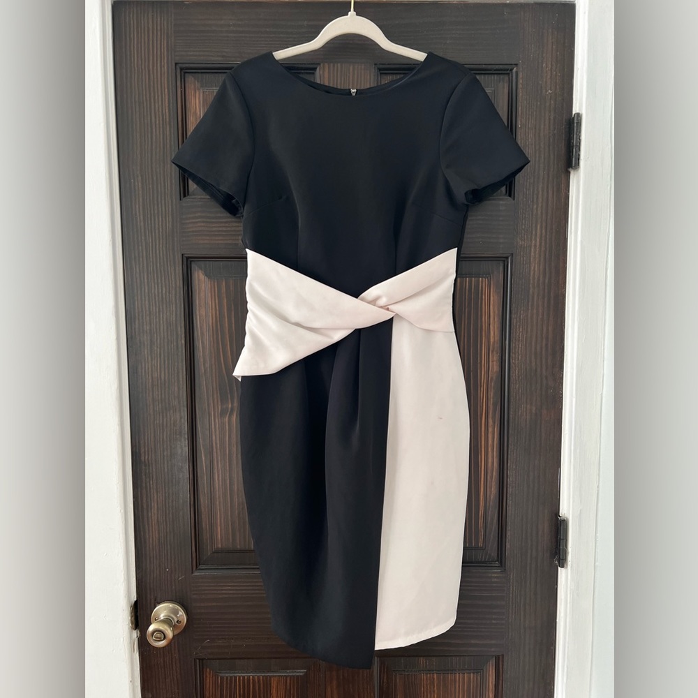 Paper Dolls Black and White Dress Size 8